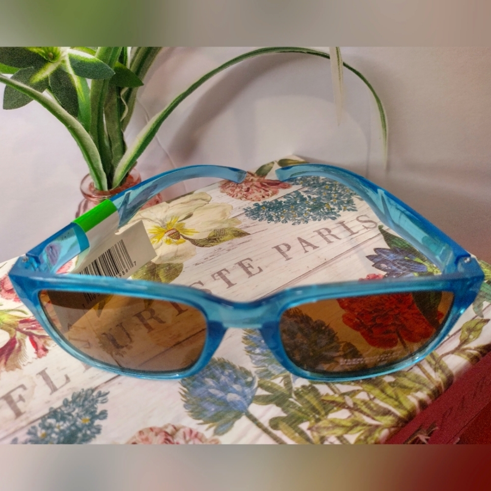 Women's Light Blue Sunglasses - Picture 3 of 8